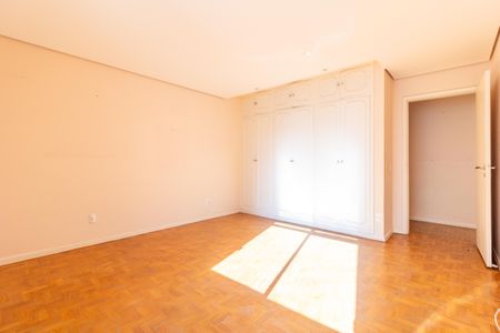 Apartamento à venda com 209m², 3 quartos e 1 vagaQuarto 2