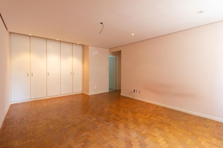 Apartamento à venda com 209m², 3 quartos e 1 vagaSuíte