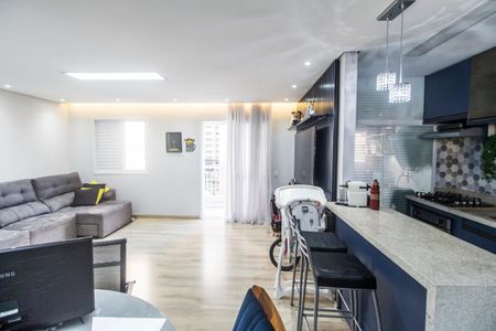 Apartamento à venda com 71m², 2 quartos e 2 vagas Apartamento à venda com 71m², 2 quartos e 2 vagasSala de Jantar