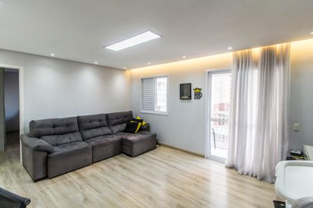 Apartamento à venda com 71m², 2 quartos e 2 vagas Apartamento à venda com 71m², 2 quartos e 2 vagasSala de TV