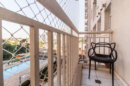 Apartamento à venda com 71m², 2 quartos e 2 vagas Apartamento à venda com 71m², 2 quartos e 2 vagasVaranda