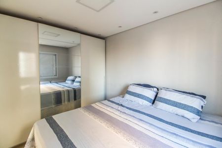 Apartamento à venda com 71m², 2 quartos e 2 vagas Apartamento à venda com 71m², 2 quartos e 2 vagasSuíte