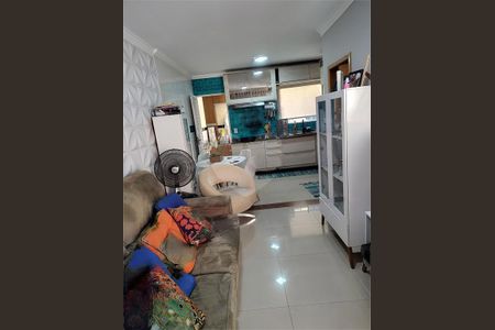 Casa à venda com 80m², 2 quartos e 1 vaga