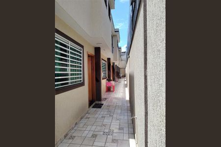 Casa à venda com 80m², 2 quartos e 1 vaga