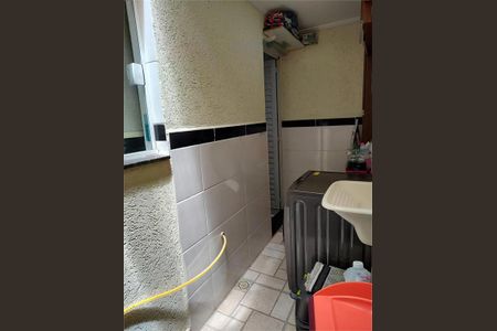 Casa à venda com 80m², 2 quartos e 1 vaga