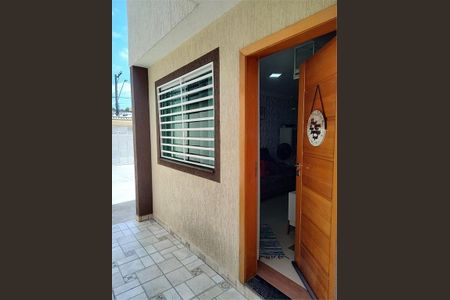 Casa à venda com 80m², 2 quartos e 1 vaga