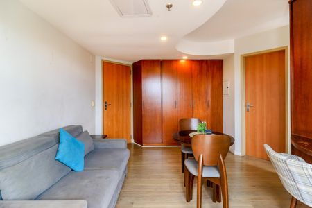 Apartamento para alugar com 32m², 1 quarto e 1 vaga Apartamento para alugar com 32m², 1 quarto e 1 vagaStudio