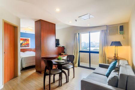 Apartamento para alugar com 32m², 1 quarto e 1 vaga Apartamento para alugar com 32m², 1 quarto e 1 vagaStudio