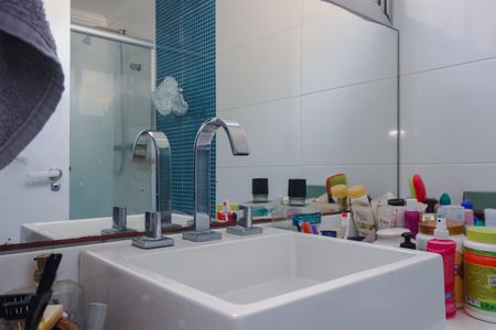 Apartamento à venda com 142m², 3 quartos e 2 vagasBanheiro da Suíte