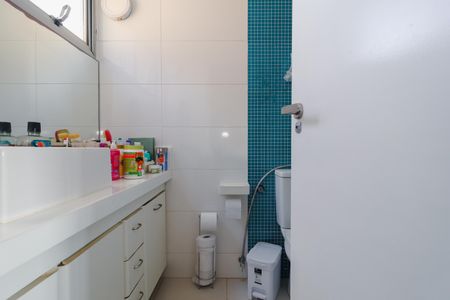 Apartamento à venda com 142m², 3 quartos e 2 vagasBanheiro da Suíte