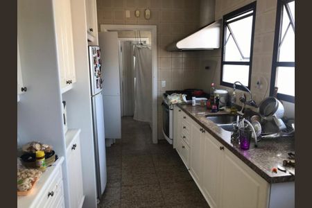 Apartamento à venda com 160m², 3 quartos e 3 vagas