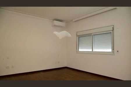 Casa à venda com 350m², 4 quartos e 4 vagas