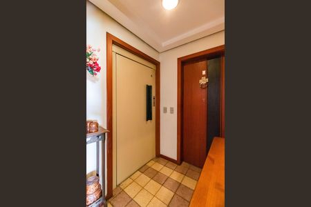 Apartamento à venda com 97m², 3 quartos e 2 vagas Apartamento à venda com 97m², 3 quartos e 2 vagasEntrada