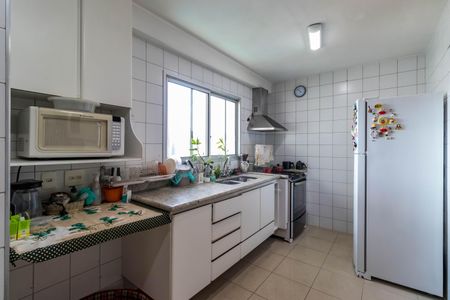 Apartamento à venda com 97m², 3 quartos e 2 vagas Apartamento à venda com 97m², 3 quartos e 2 vagasCozinha