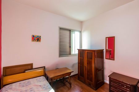 Apartamento à venda com 97m², 3 quartos e 2 vagas Apartamento à venda com 97m², 3 quartos e 2 vagasQuarto 1