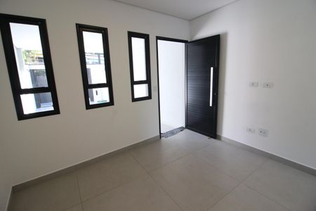 Casa à venda com 115m², 3 quartos e 2 vagasSala