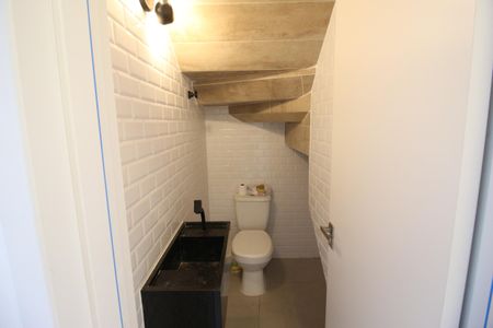 Casa à venda com 115m², 3 quartos e 2 vagasLavabo