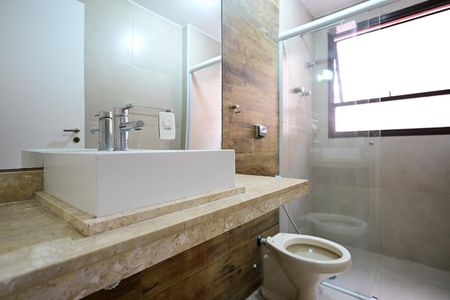 Apartamento à venda com 176m², 3 quartos e 3 vagasBanheiro social