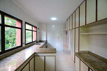 Apartamento à venda com 176m², 3 quartos e 3 vagasCozinha