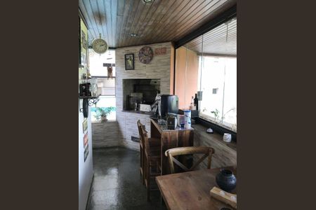 Apartamento para alugar com 176m², 3 quartos e 3 vagas