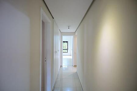 Apartamento à venda com 176m², 3 quartos e 3 vagasCorredor