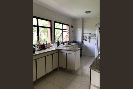 Apartamento para alugar com 176m², 3 quartos e 3 vagas