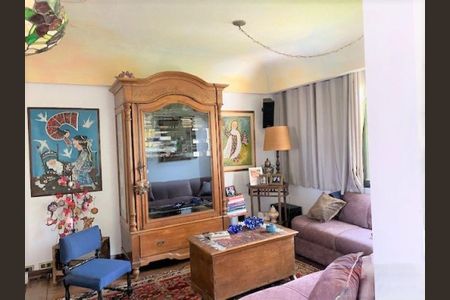 Apartamento à venda com 180m², 4 quartos e 3 vagas
