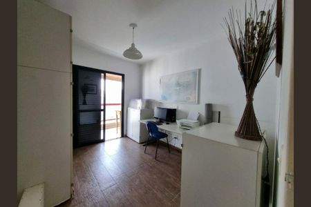 Apartamento à venda com 163m², 4 quartos e 3 vagas