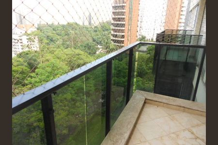 Apartamento à venda com 200m², 4 quartos e 3 vagas