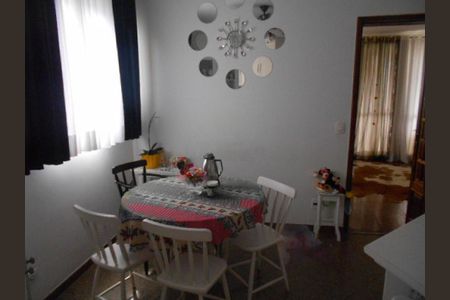 Apartamento à venda com 200m², 4 quartos e 3 vagas