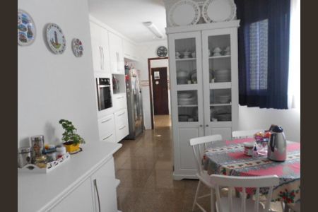 Apartamento à venda com 200m², 4 quartos e 3 vagas
