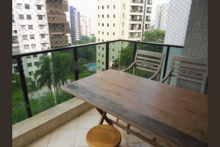Apartamento à venda com 200m², 4 quartos e 3 vagas