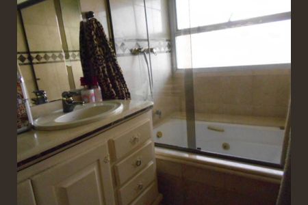 Apartamento à venda com 200m², 4 quartos e 3 vagas