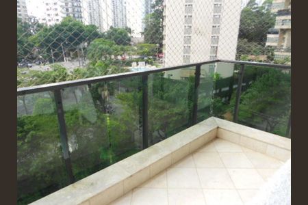 Apartamento à venda com 200m², 4 quartos e 3 vagas