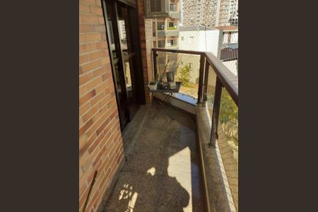 Apartamento à venda com 217m², 4 quartos e 3 vagas