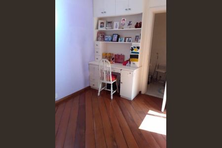 Apartamento à venda com 217m², 4 quartos e 3 vagas