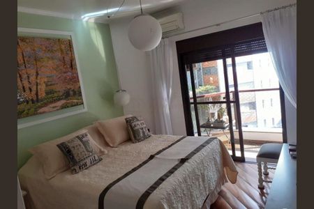 Apartamento à venda com 217m², 4 quartos e 3 vagas