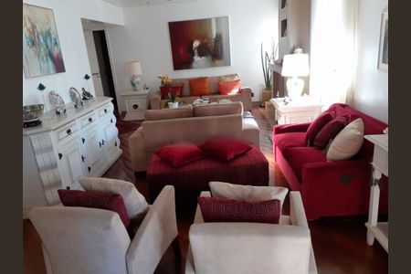 Apartamento à venda com 217m², 4 quartos e 3 vagas