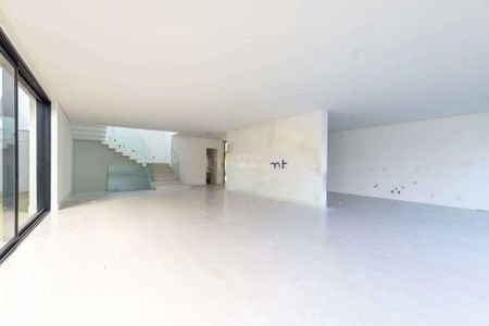 Casa à venda com 867m², 4 quartos e 5 vagas