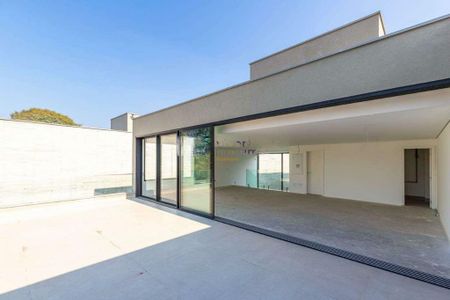 Casa à venda com 867m², 4 quartos e 5 vagas