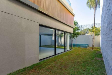 Casa à venda com 867m², 4 quartos e 5 vagas