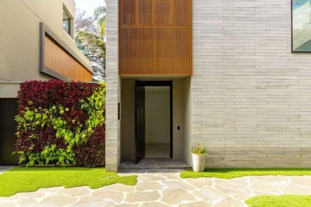 Casa à venda com 867m², 4 quartos e 5 vagas