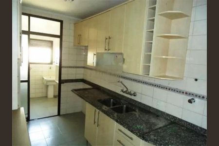 Apartamento à venda com 240m², 3 quartos e 3 vagas