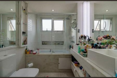 Apartamento à venda com 173m², 3 quartos e 3 vagas