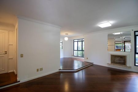 Apartamento para alugar com 165m², 2 quartos e 4 vagasSala