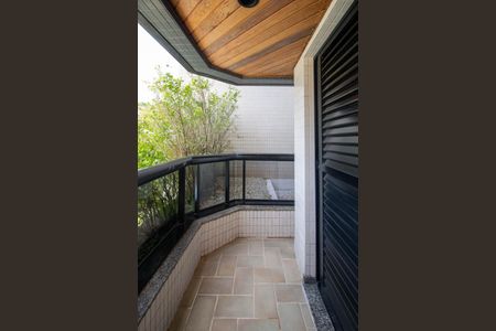 Apartamento para alugar com 165m², 2 quartos e 4 vagasVaranda da Suíte 2