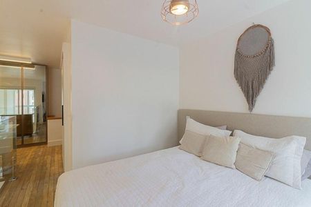 Apartamento à venda com 77m², 1 quarto e 2 vagas