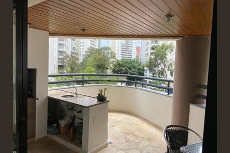 Apartamento à venda com 178m², 4 quartos e 3 vagas
