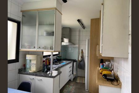 Apartamento à venda com 178m², 4 quartos e 3 vagas