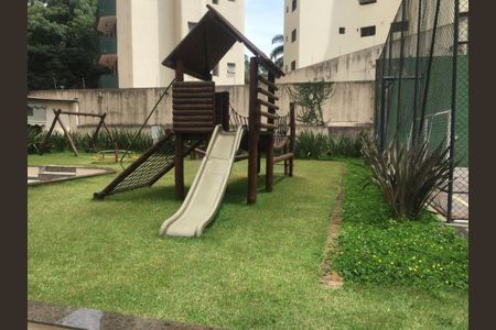 Apartamento à venda com 147m², 4 quartos e 3 vagas